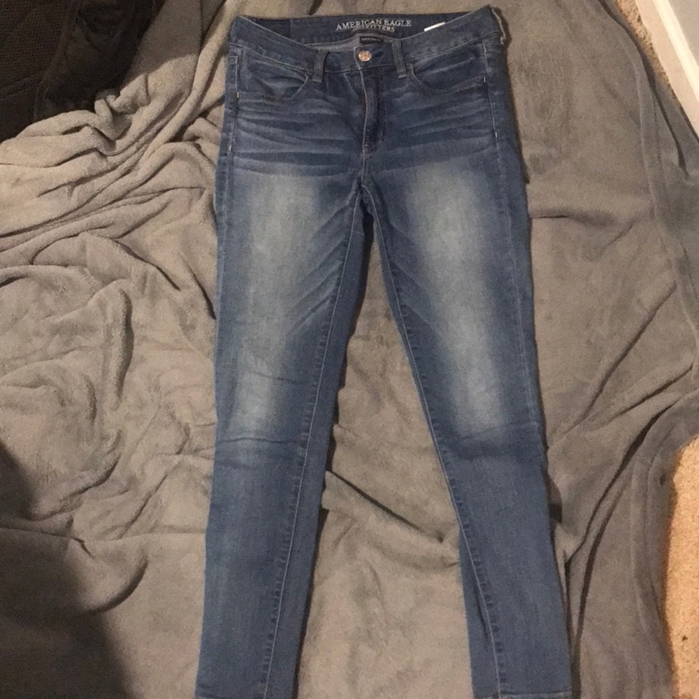 American Eagle super stretch jeans
